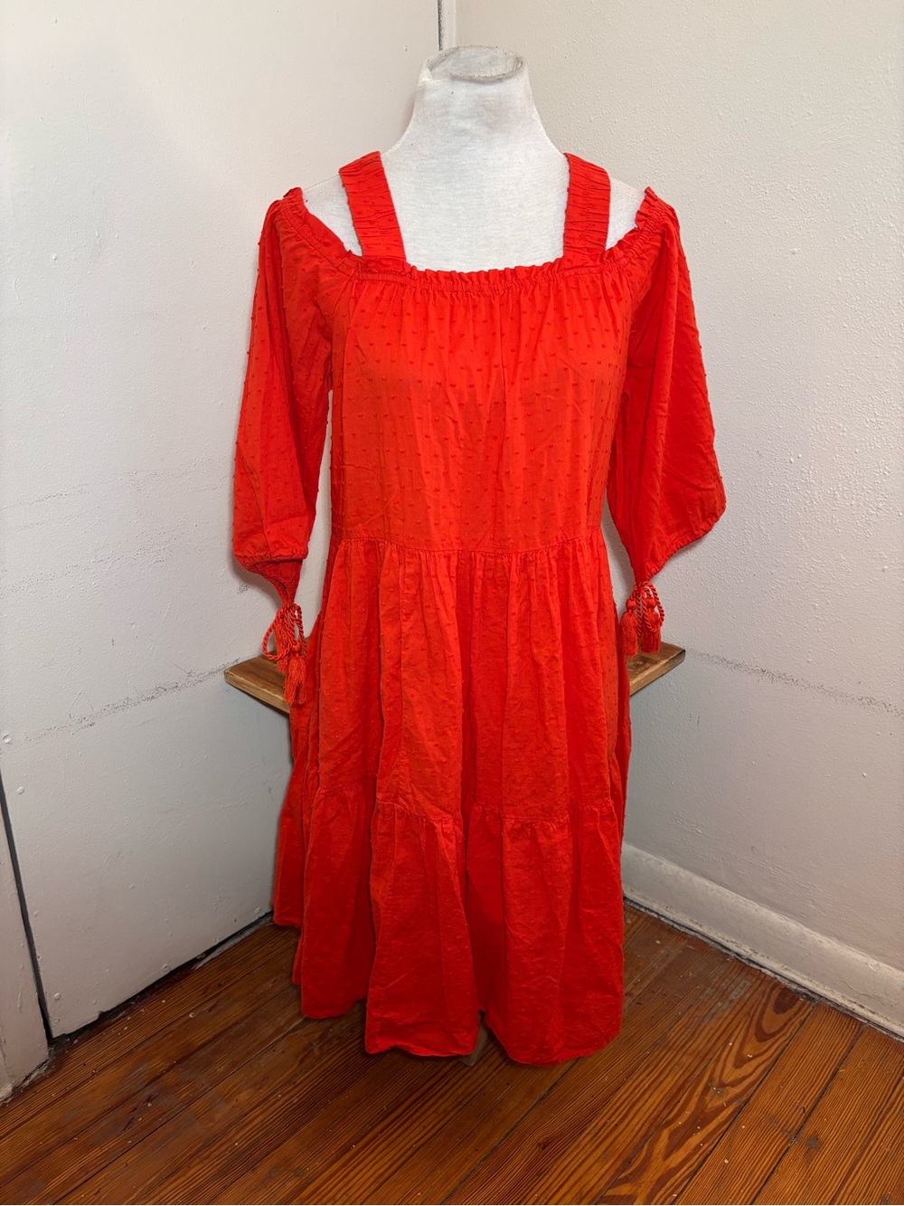 H&M Off the Shoulder Ruffled Peasant Dress
